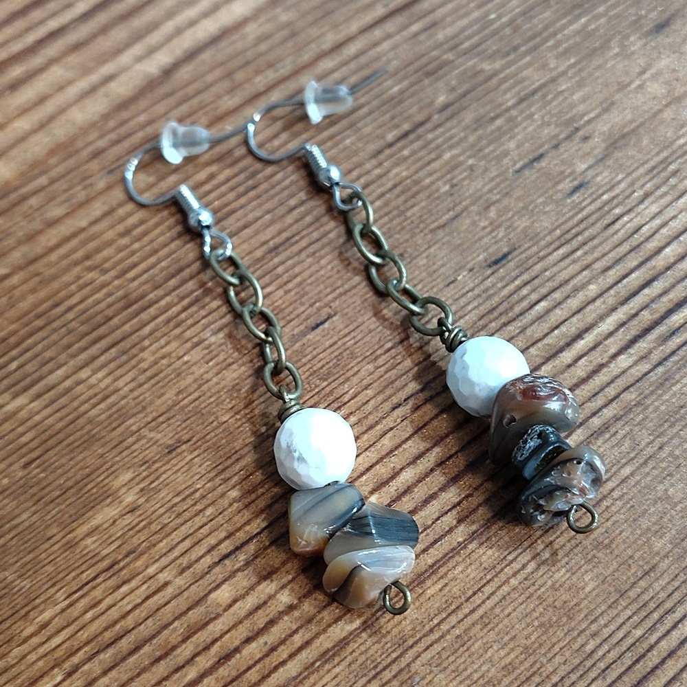 *5 For $20***Ladies Shell Dangle Earrings.  Handmade Ladies Dangle Earrings
